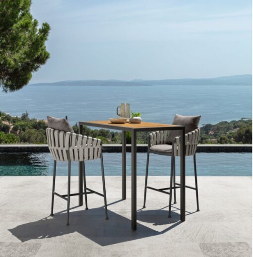 Frame Bar Stool
